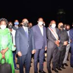 Le Premier Ministre Sama Lukonde assiste à l'arrivée de la dépouille mortelle de Gabriel Kyungu wa Kumwanza à l'aéroport de Luano